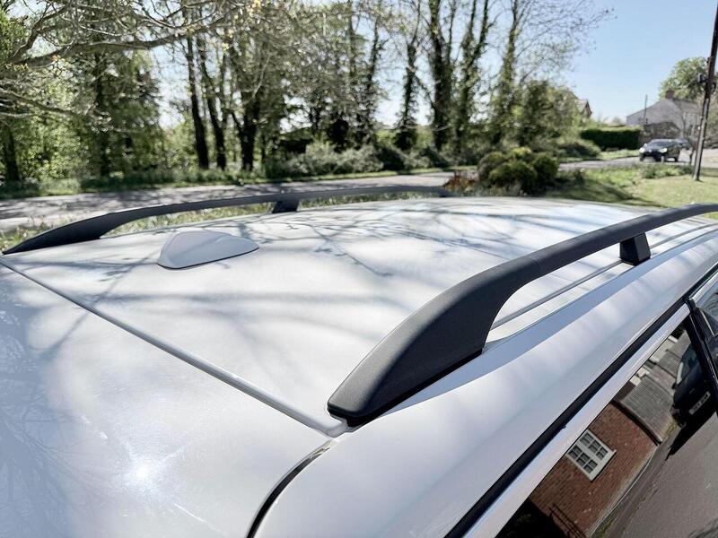 Volvo V70 2.5T SE Estate 5dr Petrol Geartronic Euro 5 (231 ps) - U2186