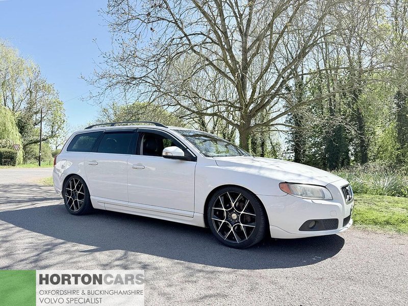 Volvo V70 2.5T SE Estate 5dr Petrol Geartronic Euro 5 (231 ps) - U2186