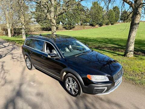 Volvo XC70 3.0 T6 SE Lux Estate 5dr Petrol Geartronic AWD Euro 5 (304 ps) - U2188