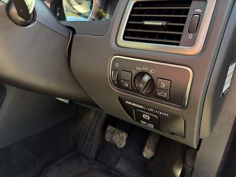 Volvo XC70 3.0 T6 SE Lux Estate 5dr Petrol Geartronic AWD Euro 5 (304 ps) - U2188