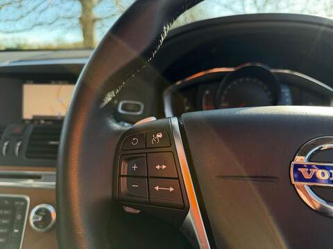 Volvo XC60 2.0 D4 SE Lux Nav SUV 5dr Diesel Auto Euro 6 (s/s) (190 ps) - U2189