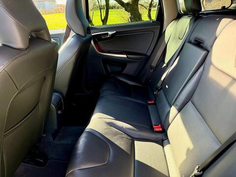 Volvo XC60 2.0 D4 SE Lux Nav SUV 5dr Diesel Auto Euro 6 (s/s) (190 ps) - U2189