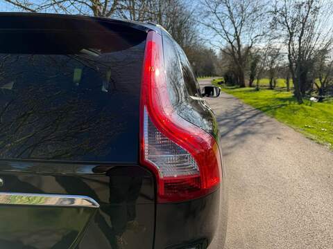 Volvo XC60 2.0 D4 SE Lux Nav SUV 5dr Diesel Auto Euro 6 (s/s) (190 ps) - U2189