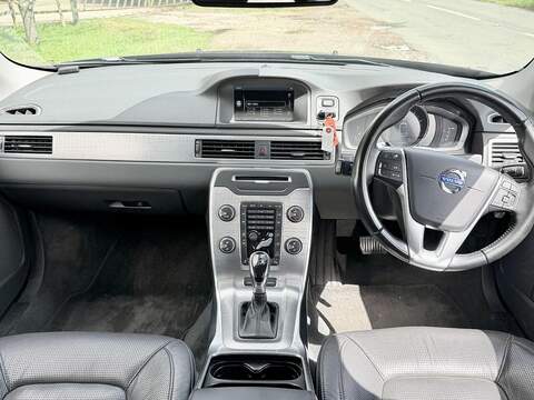 Volvo XC70 3.0 T6 SE Lux Estate 5dr Petrol Geartronic AWD Euro 5 (304 ps) - U2190