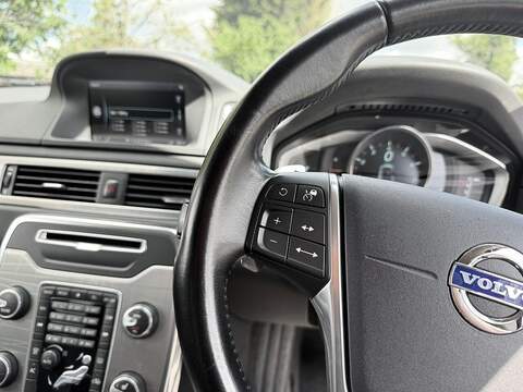 Volvo XC70 3.0 T6 SE Lux Estate 5dr Petrol Geartronic AWD Euro 5 (304 ps) - U2190
