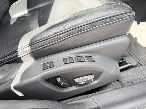 Volvo XC70 3.0 T6 SE Lux Estate 5dr Petrol Geartronic AWD Euro 5 (304 ps) - U2190