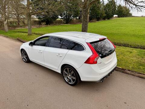 Volvo V60 T6 Se Awd 3.0 5dr Estate Automatic Petrol - U2191