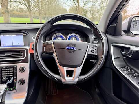 Volvo V60 T6 Se Awd 3.0 5dr Estate Automatic Petrol - U2191