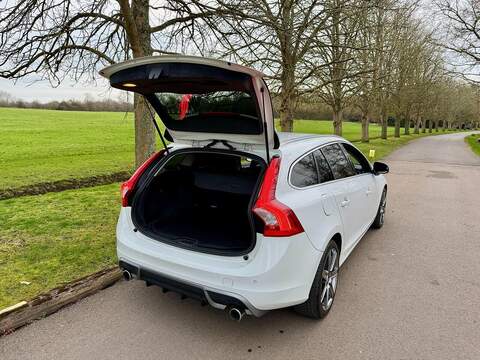 Volvo V60 T6 Se Awd 3.0 5dr Estate Automatic Petrol - U2191