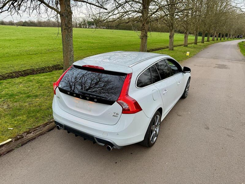 Volvo V60 T6 Se Awd 3.0 5dr Estate Automatic Petrol - U2191