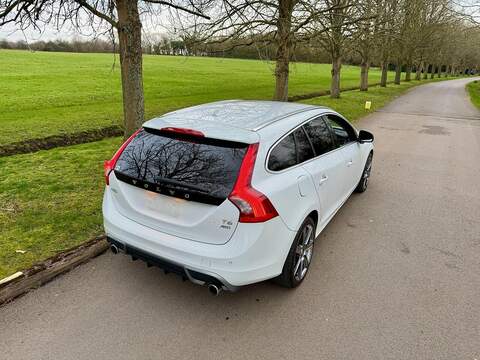 Volvo V60 T6 Se Awd 3.0 5dr Estate Automatic Petrol - U2191