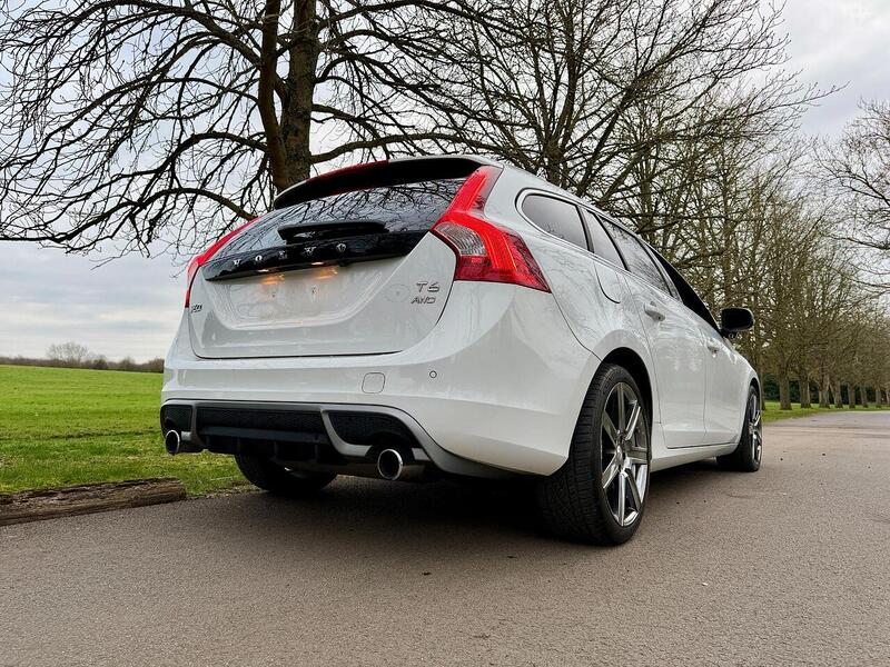 Volvo V60 T6 Se Awd 3.0 5dr Estate Automatic Petrol - U2191