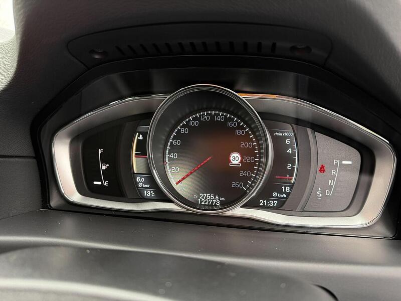 Volvo XC70 Xc70 Edition 2.0 5dr Estate Automatic - U2193