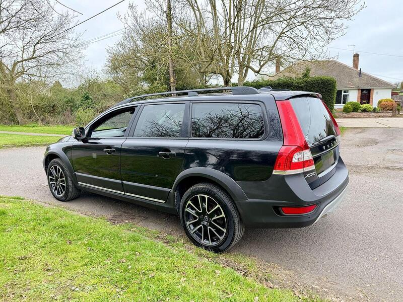 Volvo XC70 Xc70 Edition 2.0 5dr Estate Automatic - U2193