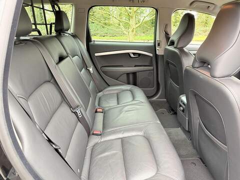 Volvo XC70 Xc70 Edition 2.0 5dr Estate Automatic - U2193