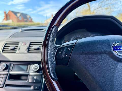 Volvo Xc90 3.2 Se Awd Estate Automatic Petrol 5dr - U2194