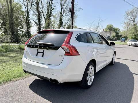 Volvo V60 T5 Se 2.0 5dr Estate Automatic Petrol - U2195