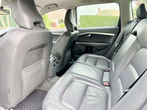 Volvo XC70 3.0 T6 SE Lux Estate 5dr Petrol Geartronic AWD Euro 5 (285 ps) - U2196