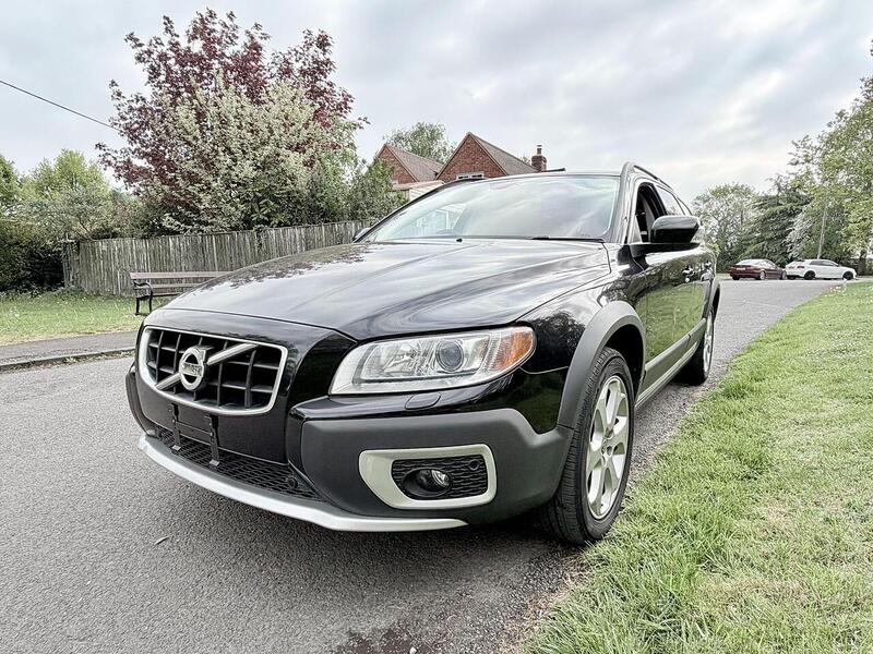 Volvo XC70 3.0 T6 SE Lux Estate 5dr Petrol Geartronic AWD Euro 5 (285 ps) - U2196