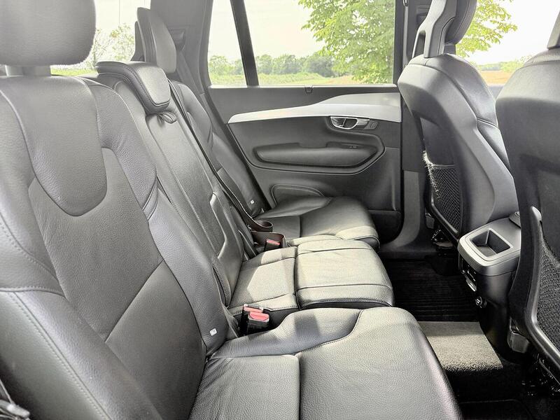 Volvo XC90 XC90 Momentum SUV 1 Automatic Diesel - U2198