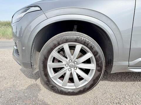 Volvo XC90 XC90 Momentum SUV 1 Automatic Diesel - U2198