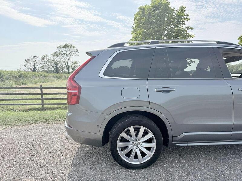 Volvo XC90 XC90 Momentum SUV 1 Automatic Diesel - U2198