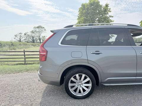 Volvo XC90 XC90 Momentum SUV 1 Automatic Diesel - U2198