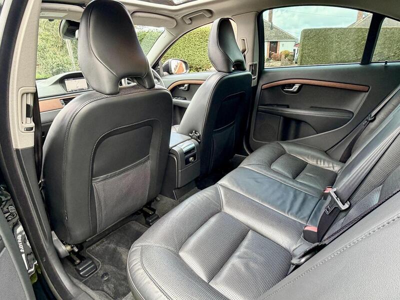 Volvo S80 3.0 T6 SE Lux Saloon 4dr Petrol Geartronic AWD Euro 5 (304 ps) - U2200