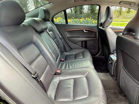 Volvo S80 3.0 T6 SE Lux Saloon 4dr Petrol Geartronic AWD Euro 5 (304 ps) - U2200