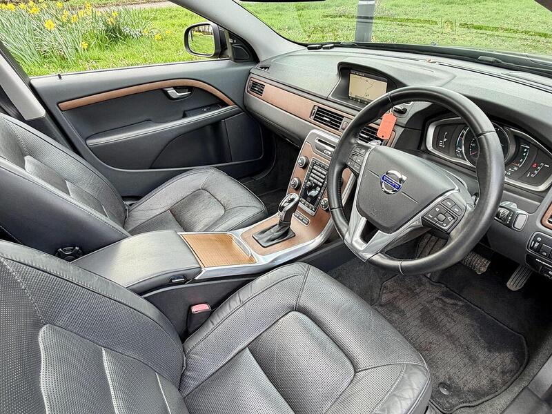 Volvo S80 3.0 T6 SE Lux Saloon 4dr Petrol Geartronic AWD Euro 5 (304 ps) - U2200