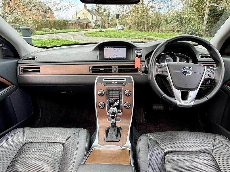 Volvo S80 3.0 T6 SE Lux Saloon 4dr Petrol Geartronic AWD Euro 5 (304 ps) - U2200