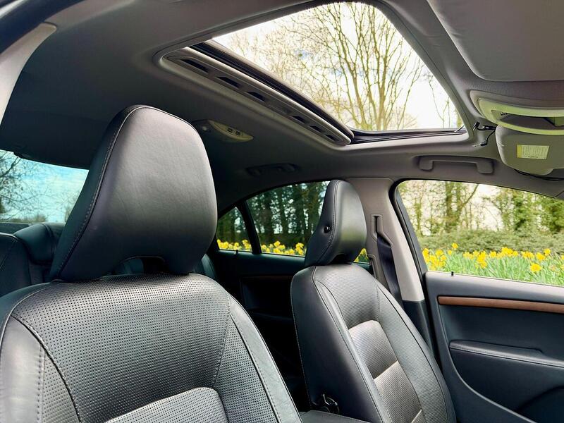Volvo S80 3.0 T6 SE Lux Saloon 4dr Petrol Geartronic AWD Euro 5 (304 ps) - U2200