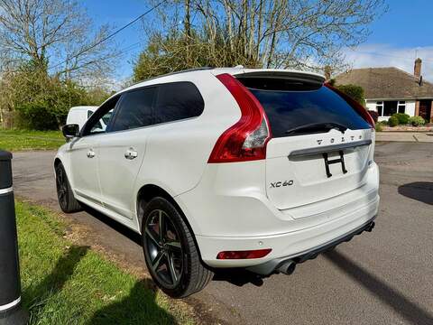 Volvo XC60 3.0 T6 R-Design Lux Nav SUV 5dr Petrol Geartronic AWD Euro 5 (304 ps) - U2201