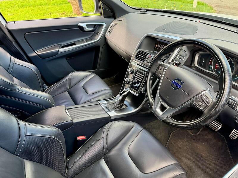 Volvo XC60 3.0 T6 R-Design Lux Nav SUV 5dr Petrol Geartronic AWD Euro 5 (304 ps) - U2201