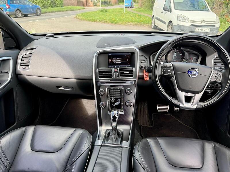 Volvo XC60 3.0 T6 R-Design Lux Nav SUV 5dr Petrol Geartronic AWD Euro 5 (304 ps) - U2201