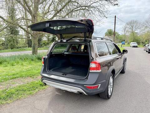 Volvo Xc70 T5 Premier Awd 2.5 5dr Estate Automatic Petrol - U2204