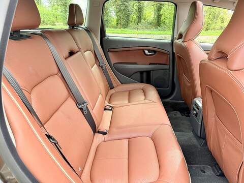 Volvo Xc70 T5 Premier Awd 2.5 5dr Estate Automatic Petrol - U2204