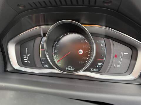 Volvo Xc70 T5 Premier Awd 2.5 5dr Estate Automatic Petrol - U2204