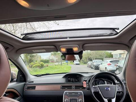 Volvo Xc70 T5 Premier Awd 2.5 5dr Estate Automatic Petrol - U2204
