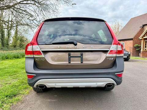 Volvo Xc70 T5 Premier Awd 2.5 5dr Estate Automatic Petrol - U2204
