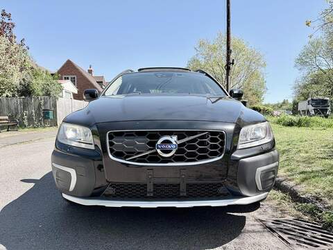 Volvo Xc70 T5 Premier Awd Estate 2.5 Automatic Petrol - U2205