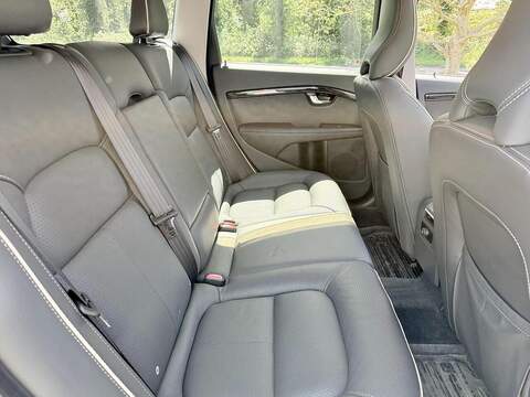 Volvo Xc70 T5 Premier Awd Estate 2.5 Automatic Petrol - U2205