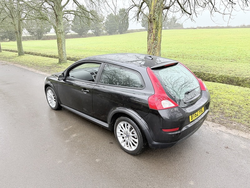 Volvo C30 2.0 SE Lux Sports Coupe 3dr Petrol Manual Euro 5 (145 ps) - U2206