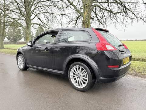 Volvo C30 2.0 SE Lux Sports Coupe 3dr Petrol Manual Euro 5 (145 ps) - U2206