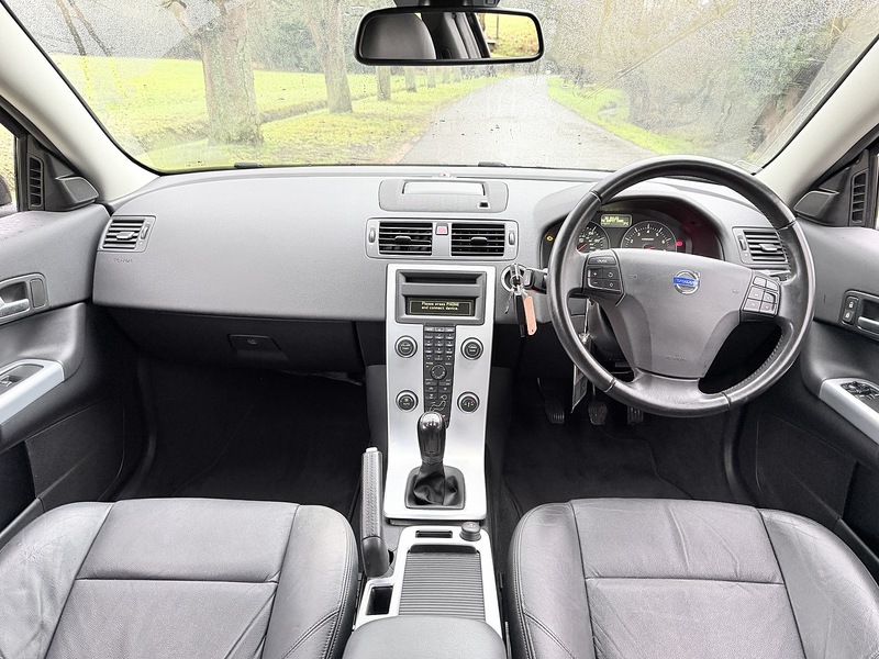 Volvo C30 2.0 SE Lux Sports Coupe 3dr Petrol Manual Euro 5 (145 ps) - U2206