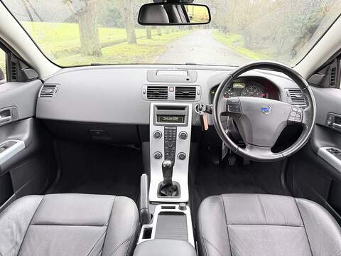 Volvo C30 2.0 SE Lux Sports Coupe 3dr Petrol Manual Euro 5 (145 ps) - U2206