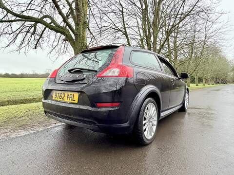 Volvo C30 2.0 SE Lux Sports Coupe 3dr Petrol Manual Euro 5 (145 ps) - U2206