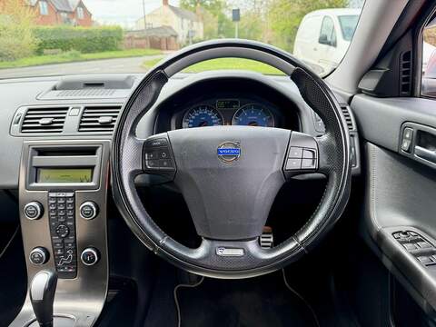 Volvo V50 R-design 2.0 5dr Auto Petrol - U2211