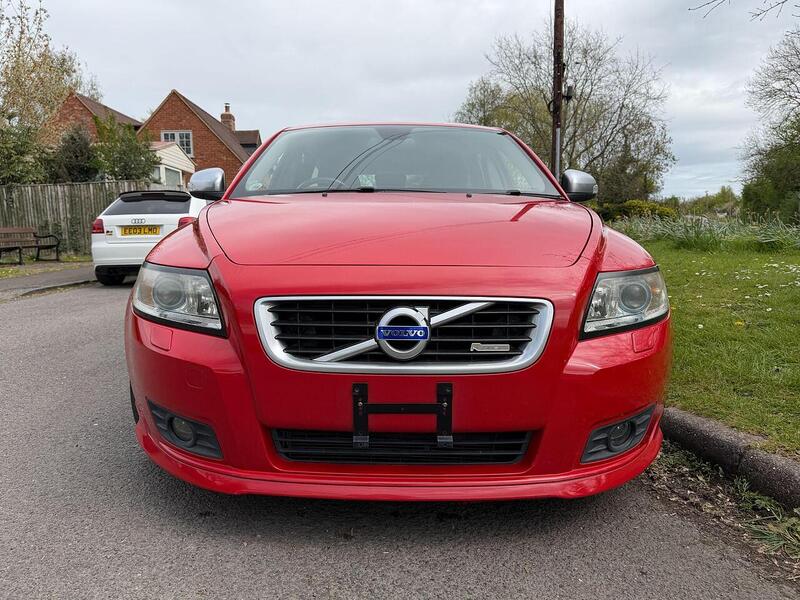 Volvo V50 R-design 2.0 5dr Auto Petrol - U2211