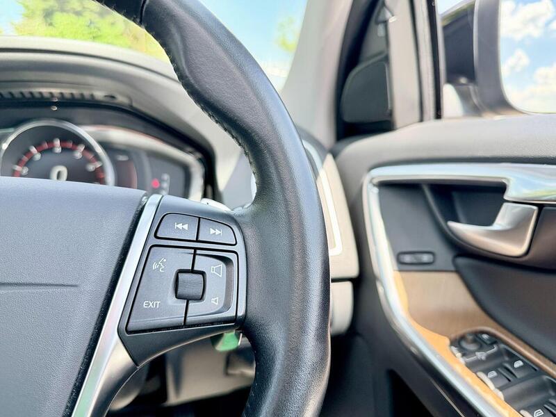 Volvo XC60 2.0 T5 Se Lux Nav AWD Petrol Auto - U2212